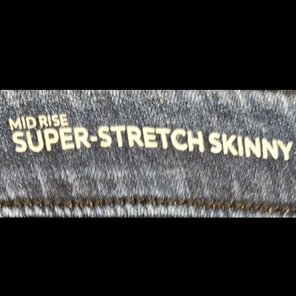 LANE BRYANT Plus Size Mid-Rise Super Stretch Skinny Blue Jeans SIZE Short 24 - Picture 9 of 12